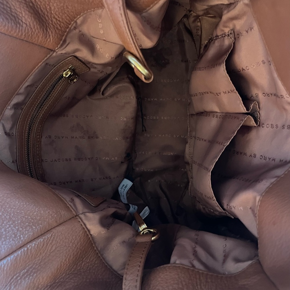 Marc by Marc Jacobs - Classic Q Francesca Brown Leather Top Handle Hobo/Tote Bag - Picture 6 of 14